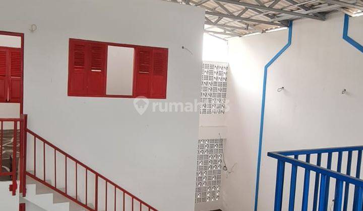 Ruang usaha Siap Untuk Buka Resto Atau Cafe Lokasi Strategis 14