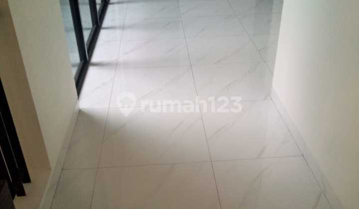 DISEWAKAN RUMAH SUVARNA CLUSTER FLAVIO SIAP HUNI TERMURAH  2