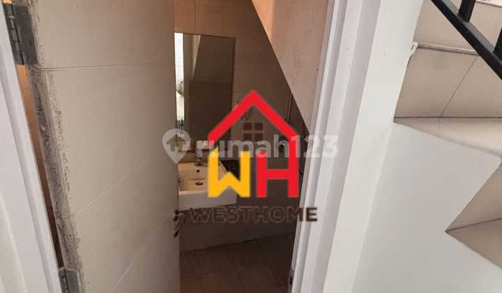 DISEWA GREEN LAKE CITY AUSTRALIA TERMURAH 2