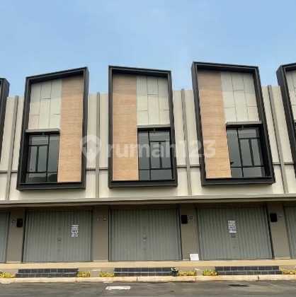 For Rent: Suvarna Sutera Astha Shophouse, Affordable