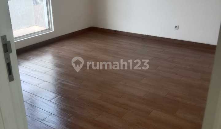 Disewa Rumah Suvarna Sutera Chiara Murah 2