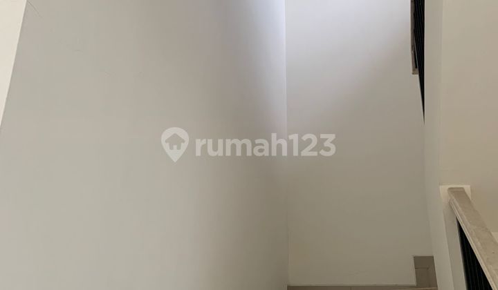 Disewa Rumah Suvarna Sutera Bahana Murah 2