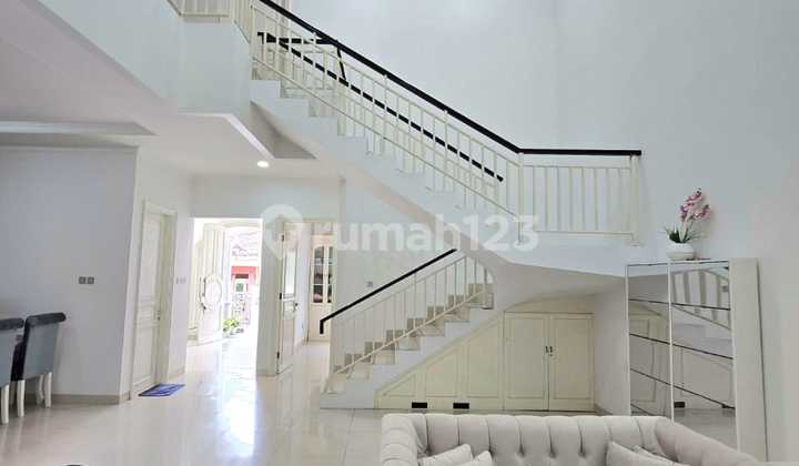 Dijual Rumah Siap Huni SHM di Pondok Indah Jakarta Selatan 2