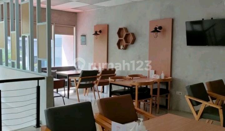 For Rent Strategic Commercial Space/Shop House in Sudirman, South Jakarta