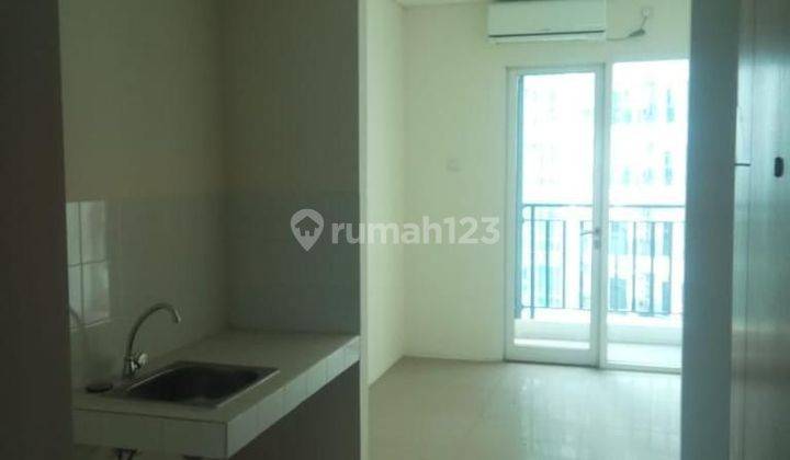 ruang tamu jual murah apartemen woodland park