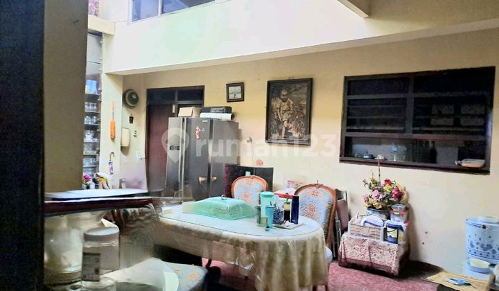 Rumah SHM di Guntur - Setiabudi Jakarta Selatan Bebas Banjir Jalan Lebar 2