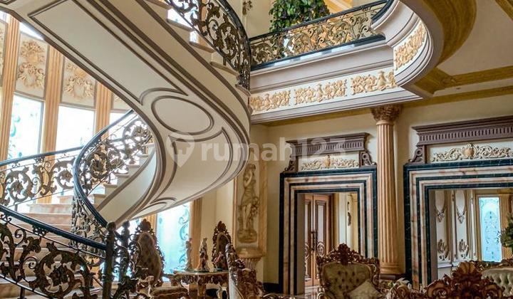 Luxury House Fully Furnished For Sale In Karawaci Tangerang 2