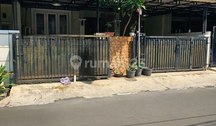 For Sale Strategic B S D House on Jl Besar Ready to Occupy Jl Besar 1