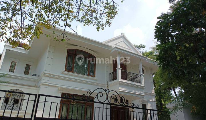 Rumah cantik siap huni/ terdepan/ terdekat /SCBD Senayan,sudir 2
