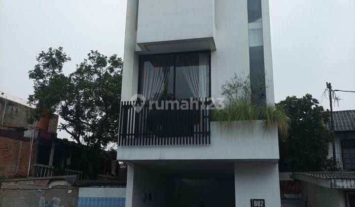 Rumah tapak konsep apartemen, bagus,baru Ampera/kemang 1