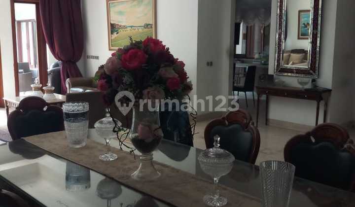 Menteng Lokasi Bagus Tenang,Teduh: 2