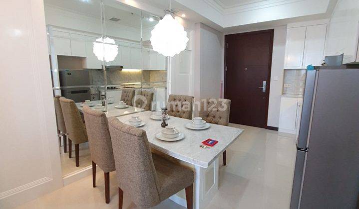 Apartement Casa Grande Phase 2 2 BR Furnished Bagus 2