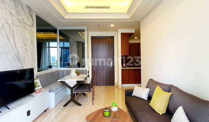 Apartement South Hills 2 BR Furnished Low Floor, Kuningan Jakarta Selatan 1