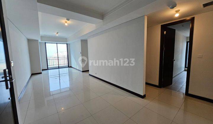 Apartement Casa Grande Phase 2 3 BR Semi Furnished Bagus Harga Murah 2