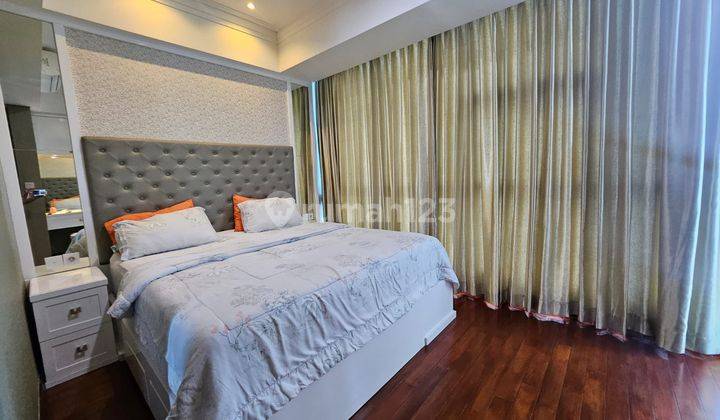 Apartement Casa Grande Phase 2 3 Br, 120sqm Furnished Bagus 2