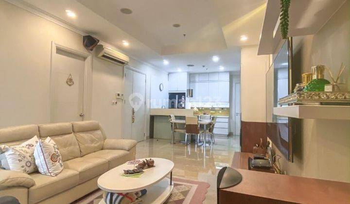 Apartement Apartment Residence 8 3 BR Furnished Bagus 1