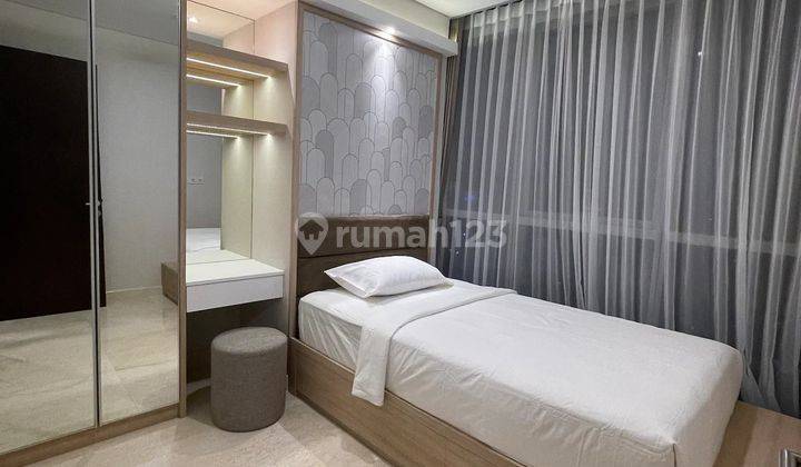 Apartement 57 Promenade 1 BR Furnished Bagus 2