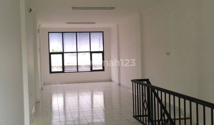 Dijual 3 Unit Ruko Gandeng Baru Renovasi di Pondok Kelapa Jakarta Timur 6