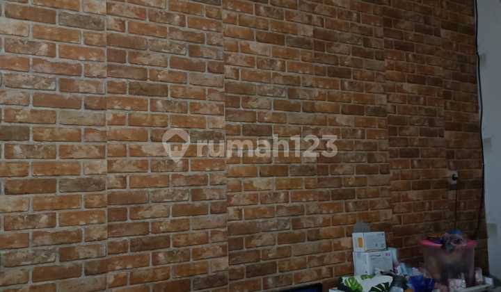 Dijual Rumah di Taman Harapan Baru  6