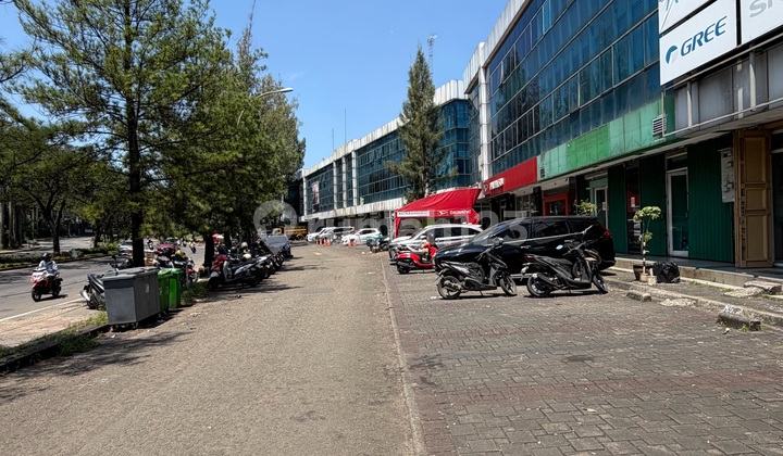 Dijual Ruko Hadap Jalan Raya Kawasan Boulevard Taman Tekno BSD Dijual Ruko Hadap Jalan Raya Kawasan Boulevard Taman Tekno BSD