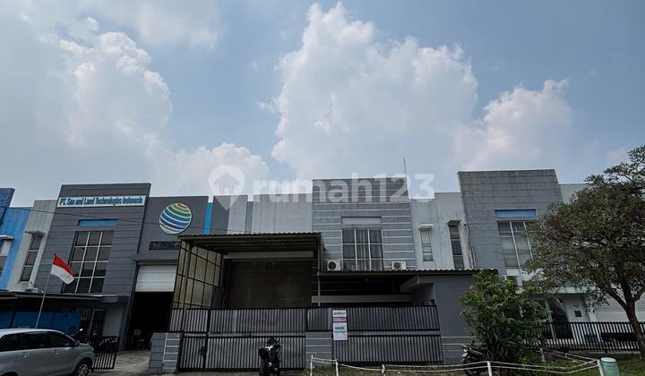 For Rent: 2-Story Warehouse Fully Neat Ready to Use Tech Park BSD For Rent: 2-Story Warehouse Fully Neat Ready to Use Tech Park BSD