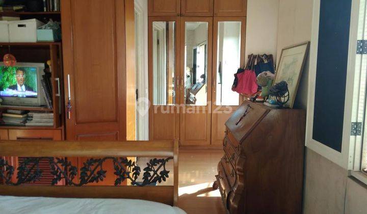 Rumah Tropis Furnish Antik Kawasan Taman Provence Bsd City 6