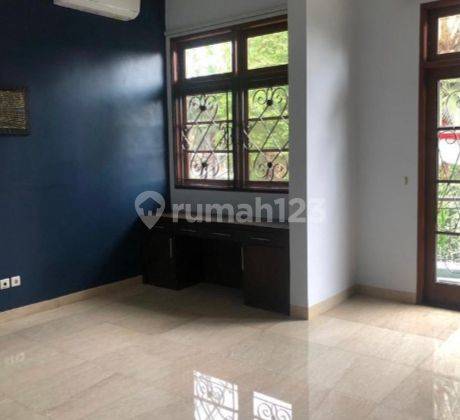 Luxury Furnished House With Pool And Lake View At Telaga Golf BSD 10