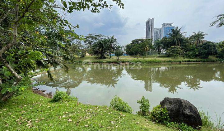 Luxury Furnished House With Pool And Lake View At Telaga Golf BSD 15
