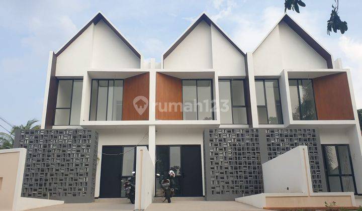 Rumah Baru Design Scandinavian Row Jalan Boulevard Griya Loka Bsd 1