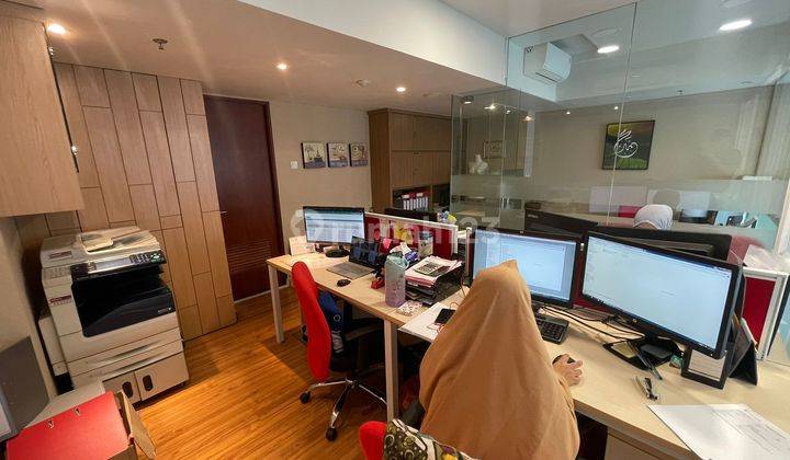 Soho Office Full Furnished Siap Pakai Apartemen Roseville Bsd 2