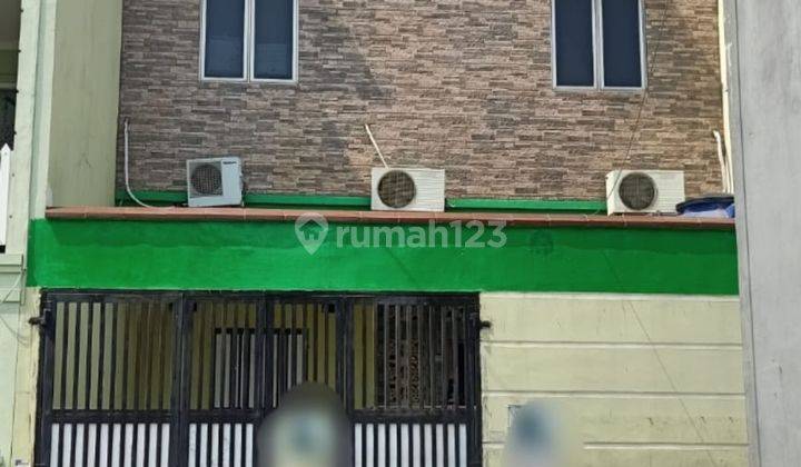 Rumah 3 Lantai Strategis Dekat Tol Taman Anyelir Tangerang 1