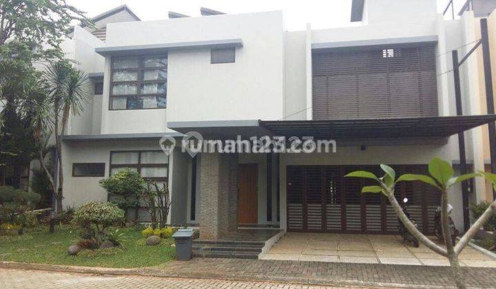 Rumah Modern Asri Taman Besar Dengan Kolam Renang Green Cove Bsd 2