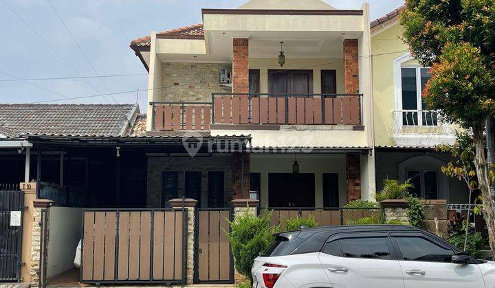 Rumah Modern Minimalis Row Jalan Besar Dalam Cluster Nusa Loka 1