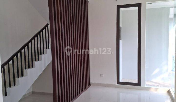 Disewakan Rumah Modern Semi Furnished Rapih Siap Huni Avani Bsd 2