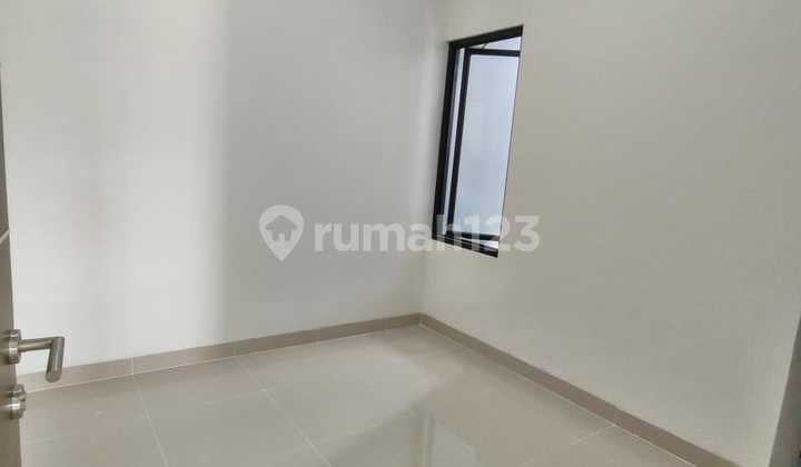 Disewakan Rumah Baru Rapih Siap Huni Kawasan Villa Melati Mas Bsd 2