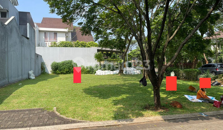 Corner Plot Square Front Park Facing North Foresta BSD