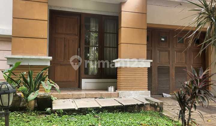 Modern House Large Garden Empty Ready to Live De Latinos BSD Area Modern House Large Garden Empty Ready to Live De Latinos BSD Area