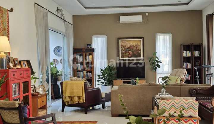 Rumah Furnished Cantik Sangat Asri Lokasi Dalam Cluster Jagakarsa