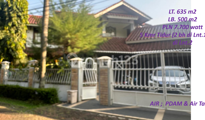 Dijual Rumah Halaman Luas Kolam Renang Pinguin Sektor 3 Bintaro