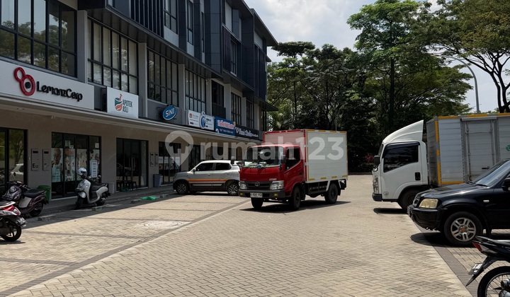 For Sale: 3-Storey Road-Facing Shop House in Greenwich Business Park BSD 2