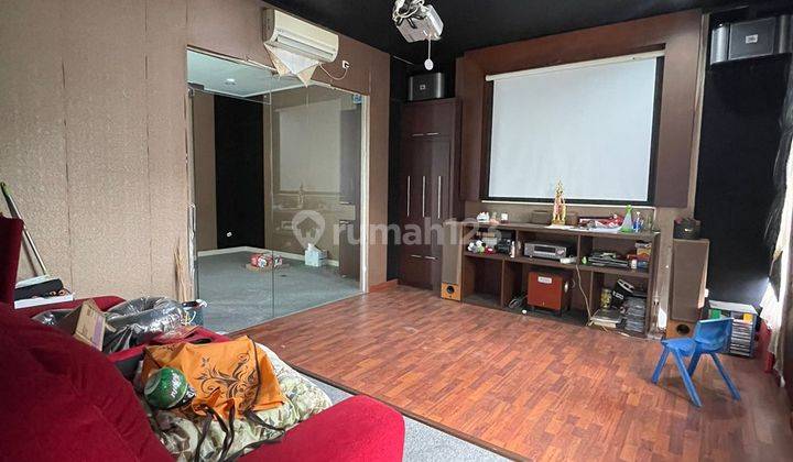 Rumah Mewah Modern Minimalis Furnish Dekat Danau Telaga Golf BSD 2