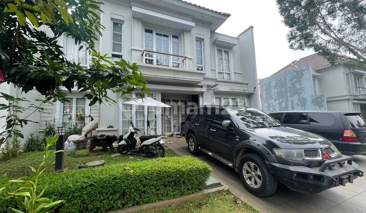 Modern House in Front of the Park, Main Boulevard Position, Granada, Alicante 2