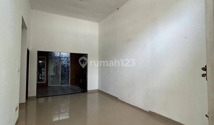 Rumah Modern Minimalis 1 Lantai Kawasan Kencana Loka Bsd 2