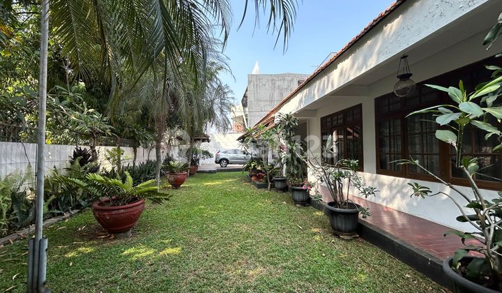 Rumah Pinggir Jalan Kelapa Dua Raya Kebon Jeruk Jakarta Barat 2