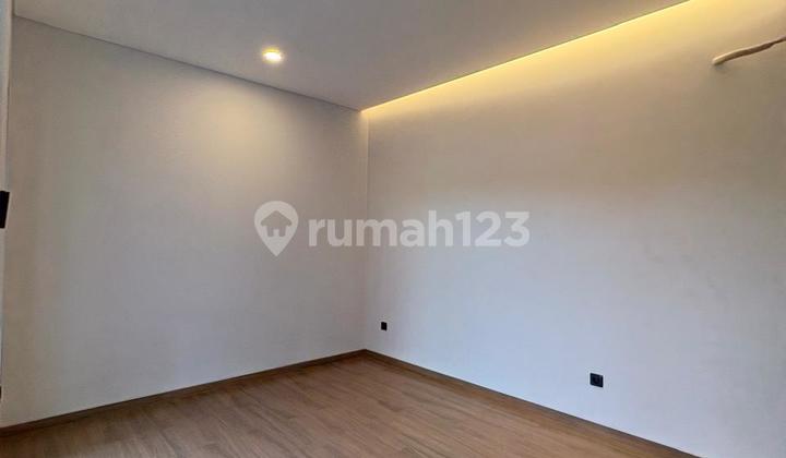 Rumah Baru Dekat Tol Siap Huni Modern Tropical Style Kencana Loka 2