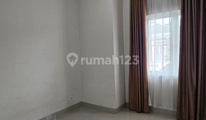 Disewakan Rumah Modern Minimalis Cluster Michelia Gading Serpong 2