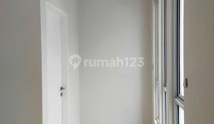 Minimalist Modern House Ready to Occupy Bohemia Area Gading Serpong Minimalist Modern House Ready to Occupy Bohemia Area Gading Serpong