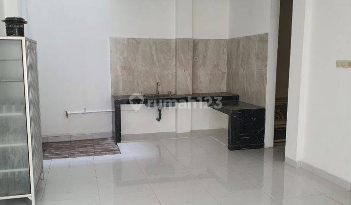 Dijual rumah bagus di taman  palem lestari 1