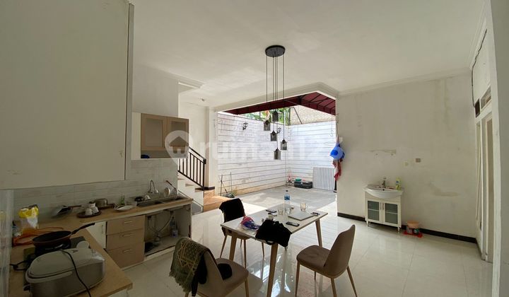 For Sale Ready-to-Live House in Pamulang, House in a Complex, Flood-Free Area in South Tangerang, For Sale Ready-to-Live in a Complex in Tangsel