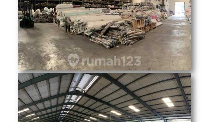 For Rent: Spacious Warehouse in North Jakarta, Ready to Occupy, Good Condition, Minimum Lease 3 Years. Warehouse for Rent in North Jakarta, Kelapa Gading. Warehouse Rental in North Jakarta Kelapa Gading, Close to Bekasi, Near East Jakarta, Near Pulogadung.